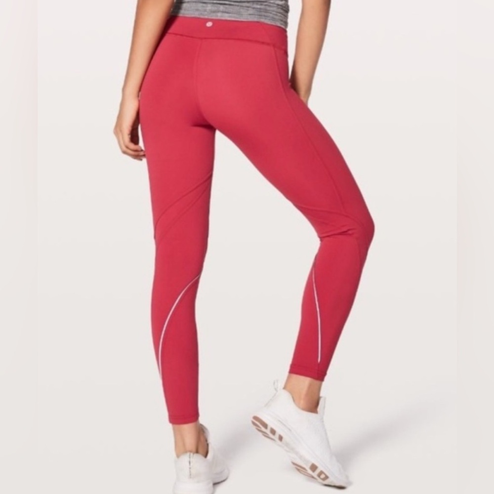 Lululemon Chasing Miles Tight *25" size 10